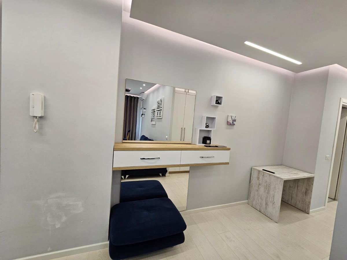 Tower Bridge Apartment Tirana Exterior foto