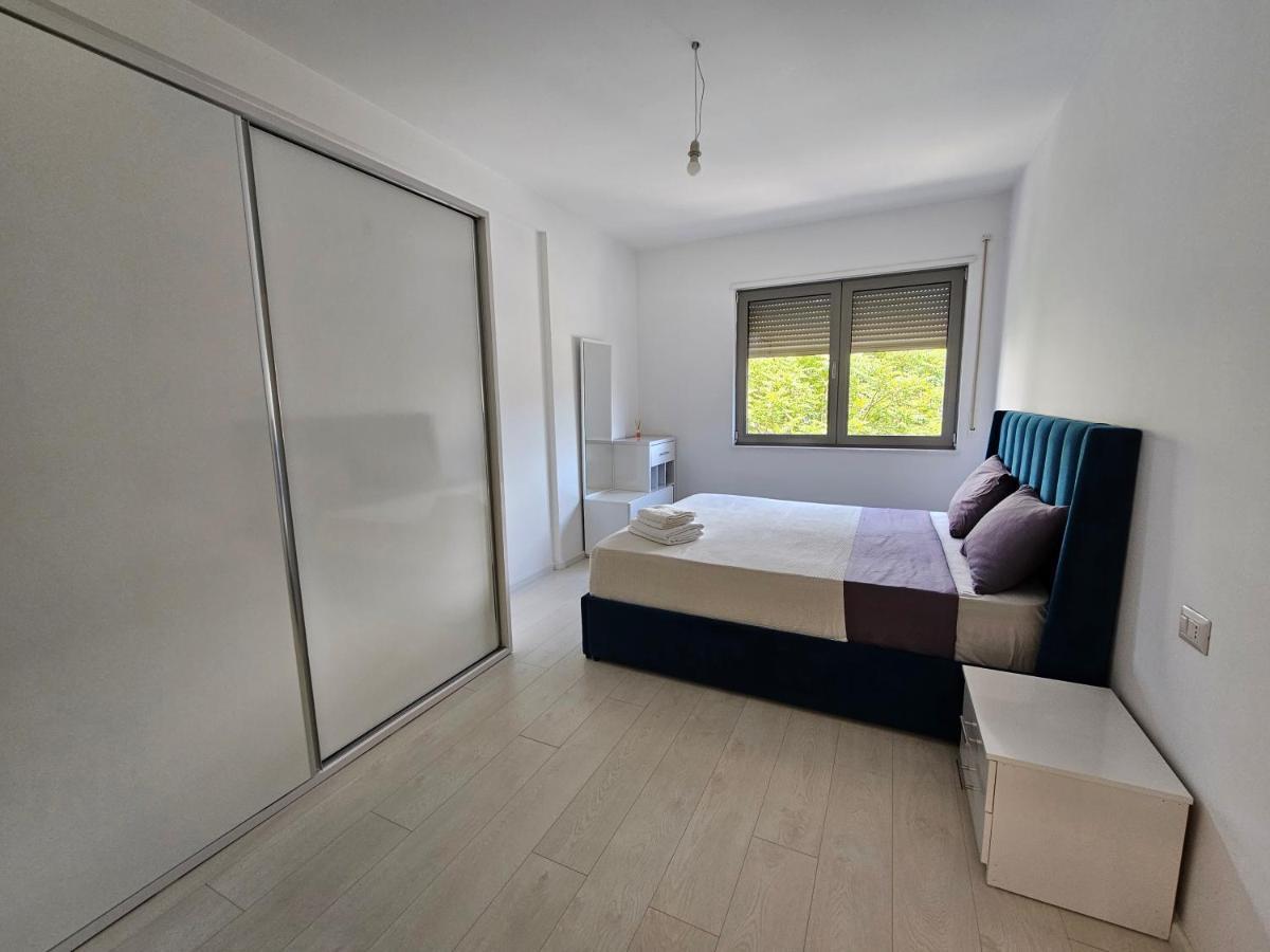 Tower Bridge Apartment Tirana Exterior foto