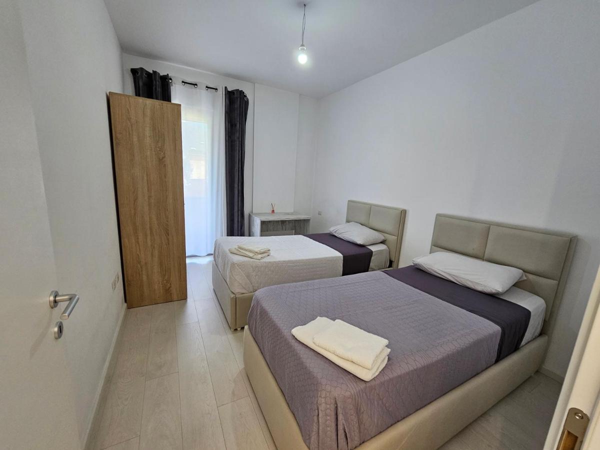 Tower Bridge Apartment Tirana Exterior foto